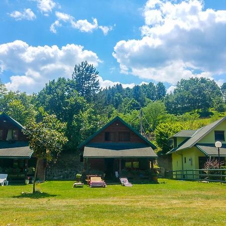 Holiday Homes Biser Lopatnice Lopatnica Екстериор снимка