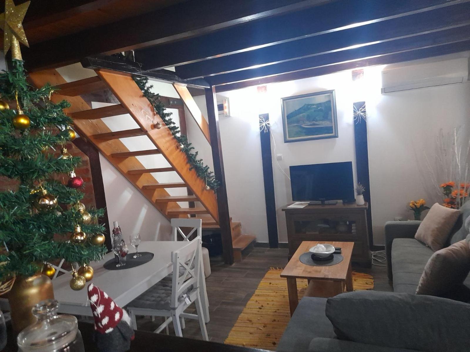 Holiday Homes Biser Lopatnice Lopatnica Екстериор снимка