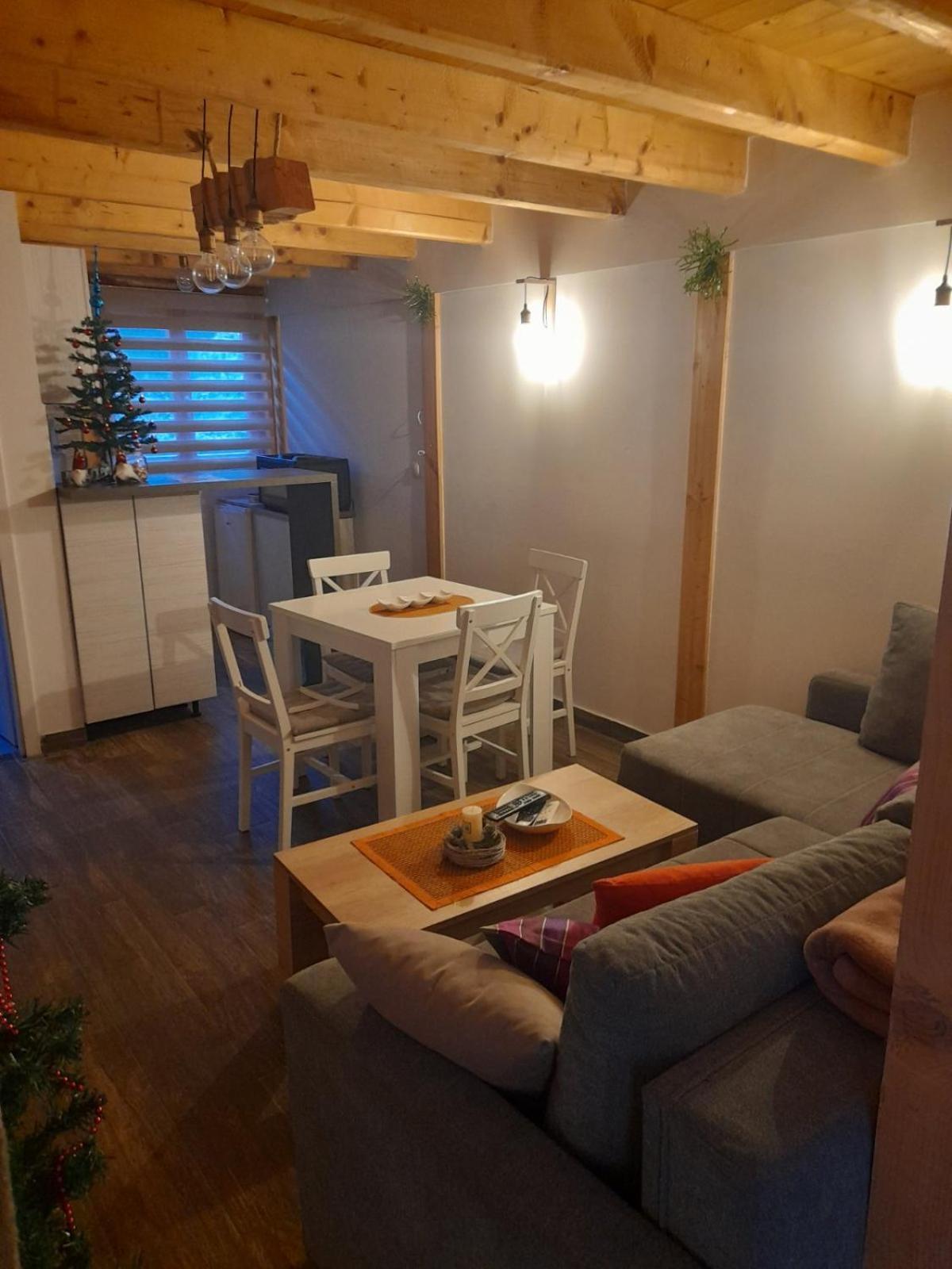 Holiday Homes Biser Lopatnice Lopatnica Екстериор снимка