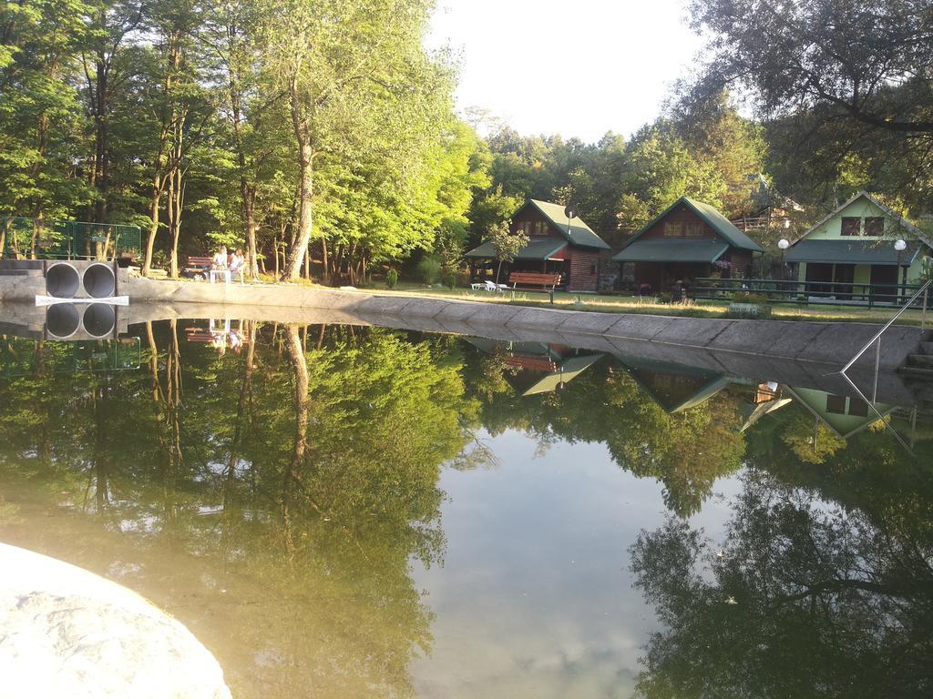 Holiday Homes Biser Lopatnice Lopatnica Екстериор снимка